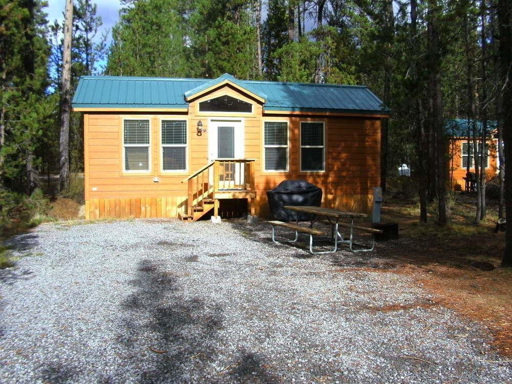 Bend-Sunriver Rv Campground Three Rivers Exterior photo