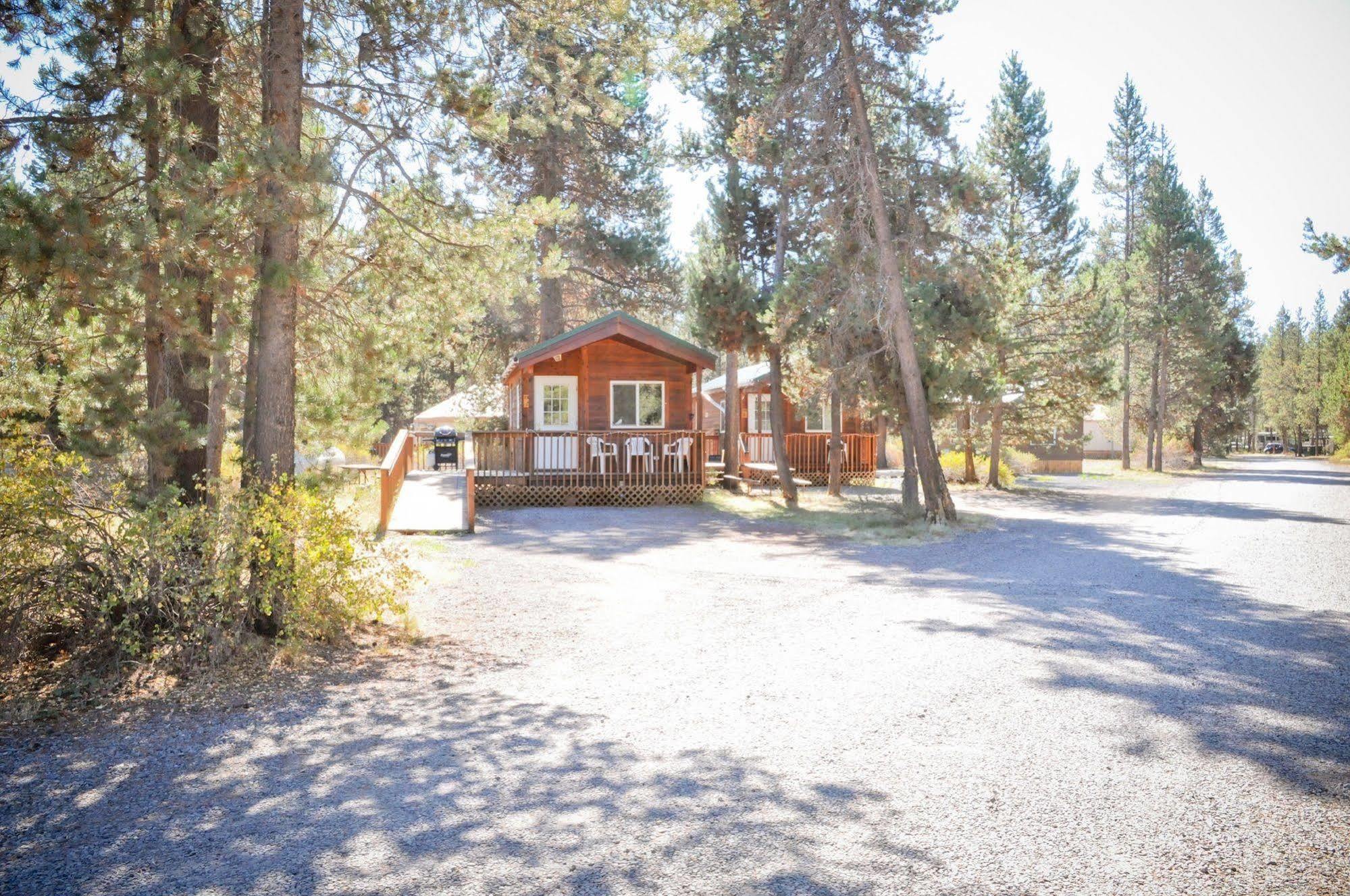 Bend-Sunriver Rv Campground Three Rivers Exterior photo