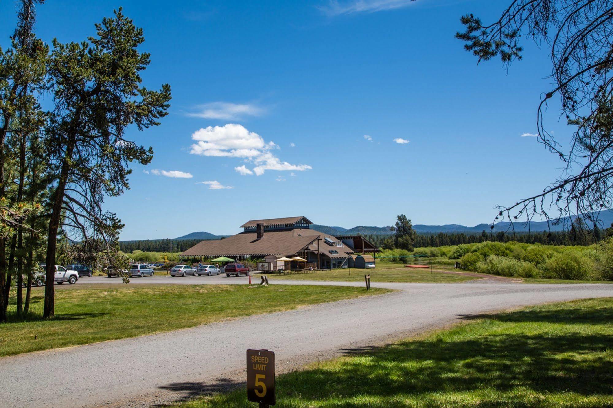 Bend-Sunriver Rv Campground Three Rivers Exterior photo